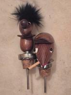 Set van 2 vintage houten doppen/dosers in perfecte staat., Ophalen, Zo goed als nieuw