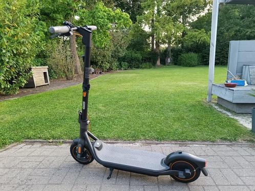 Segway ninebot f65i, Fietsen en Brommers, Steps, Zo goed als nieuw, Elektrische step (E-scooter), Ophalen of Verzenden