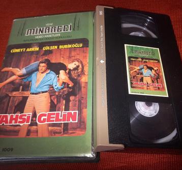 Film oriental turc VHS - VAHSI GELIN- Cüneyt ARKIN - Très ra