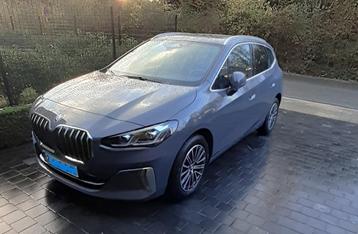 BMW218i  active tourer luxury Line