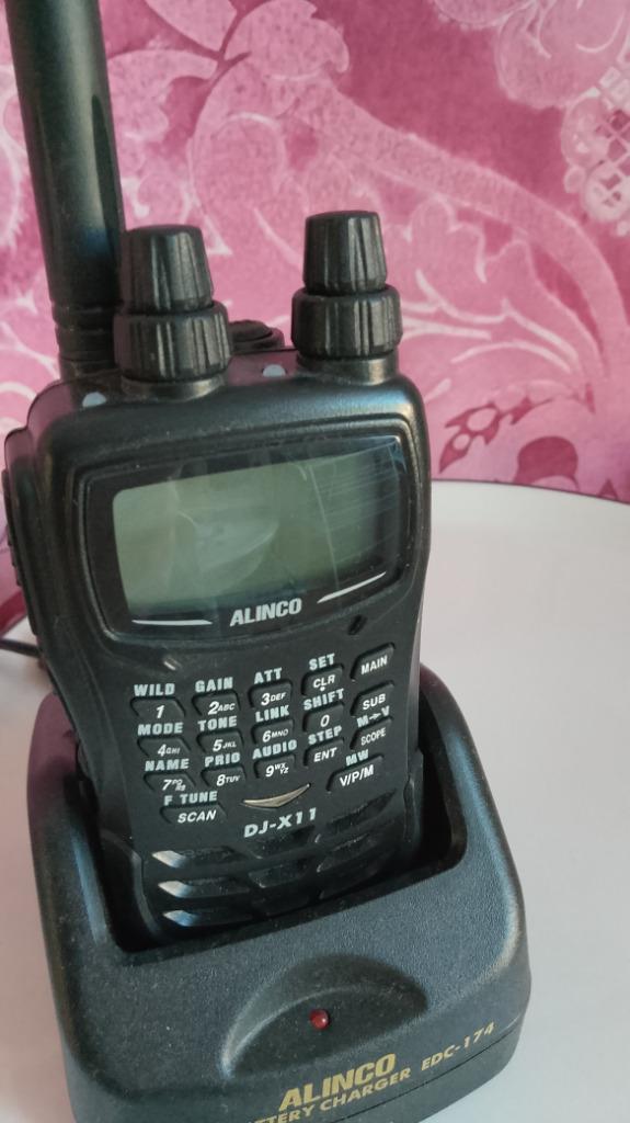 Alinco DJ-X11, Telecommunicatie, Zenders en Ontvangers, Zo goed als nieuw, Ontvanger, Ophalen