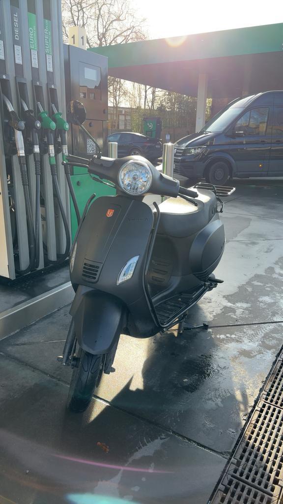Scooter La Sourini R 2024, Fietsen en Brommers, Scooters | Vespa, Zo goed als nieuw, Benzine, Ophalen of Verzenden