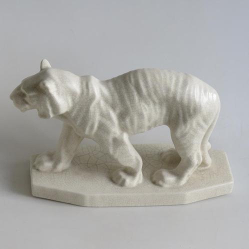 Tijger Art Deco beeld keramiek Toegeschreven aan Lejan, Antiek en Kunst, Kunst | Beelden en Houtsnijwerken, Ophalen of Verzenden