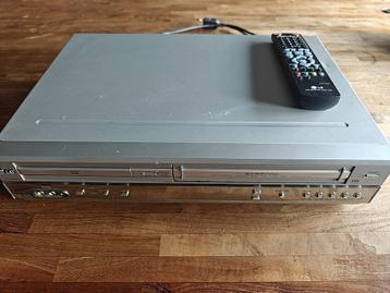LG DVD/VHS combi (te repareren) beschikbaar voor biedingen