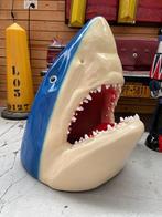 statue requin en polyester: Les dents de la mer, Ophalen, Zo goed als nieuw, Reclamebord