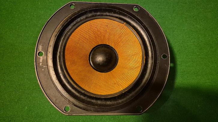 Haut-parleur Medium B&W DM6, Audio, Tv en Foto, Luidsprekerboxen, Gebruikt, Ophalen