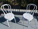 2 stoelen net kussens met patroon bloemen, Ophalen, Zo goed als nieuw
