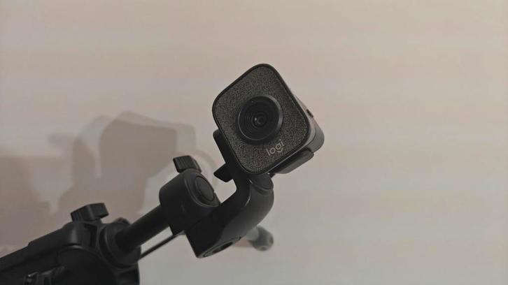 Logitech streamcam  met Tripod statief, Computers en Software, Webcams, Zo goed als nieuw, Bedraad, ChromeOS, MacOS, Windows, Android
