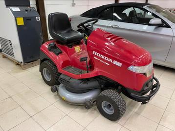 Honda zitmaaier HF2622 2500€, Tuin en Terras, Grasmaaiers, Ophalen, Cirkelmaaier, Honda, Gebruikt