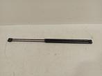 GASDRUKVEERSET ACHTER CLA Shooting Brake (117.9), Gebruikt, Mercedes-Benz