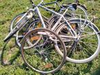 2 fietsen en 4 losse wielen verschillende maten, Ophalen, Zo goed als nieuw