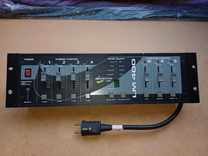 JB Systems LM 400, Musique & Instruments, Lumières & Lasers, Utilisé, Enlèvement ou Envoi