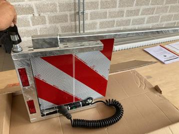 breedtebord/signalisatie beschikbaar voor biedingen