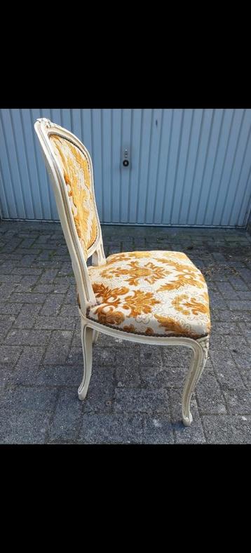 2 stoelen Louis XV. beschikbaar voor biedingen