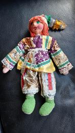 Vintage Russische traditionele handgemaakte pop, Ophalen of Verzenden, Zo goed als nieuw, Pop