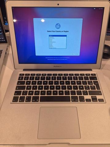 MacBook Air 13 inch beschikbaar voor biedingen