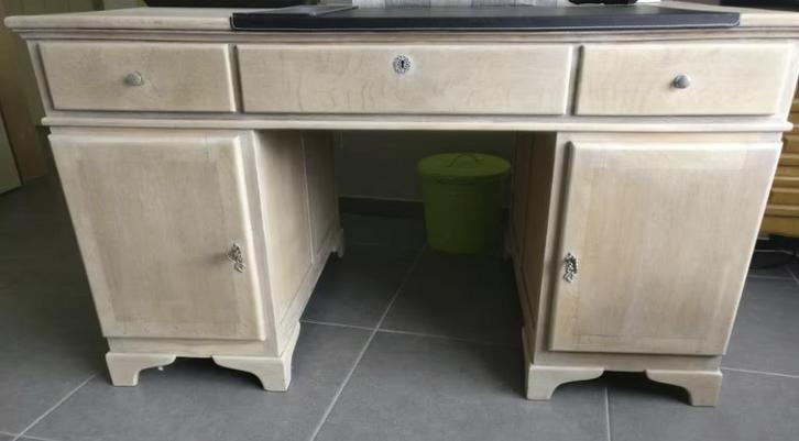 Bureau, Huis en Inrichting, Bureaus, Zo goed als nieuw, Bureau, Ophalen