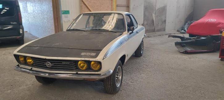 Opel Manta A GT/E 1974, Autos, Opel, Particulier, Manta, Essence, Euro 1, Coupé, 3 portes, Boîte manuelle, Blanc, Noir, Tissu
