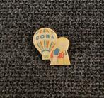 PIN - CORA - LUCHTBALLON - MONTGOLFIERE, Verzamelen, Verzenden, Gebruikt, Overige onderwerpen, Speldje of Pin