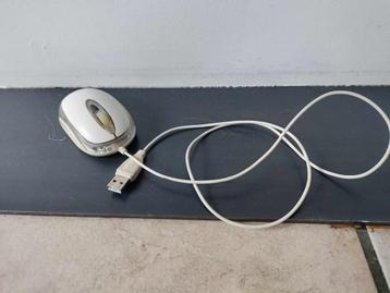 souris usb, Informatique & Logiciels, Souris, Enlèvement, Utilisé, Droitier