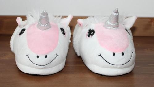 Pantoffels "Unicorn" (maat 35-36), Kinderen en Baby's, Kinderkleding | Schoenen en Sokken, Zo goed als nieuw, Overige typen, Jongen of Meisje