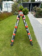 Little Giant trapladder. 4x4 treden, Doe-het-zelf en Bouw, Ladders en Trappen, Ophalen, Zo goed als nieuw, Ladder