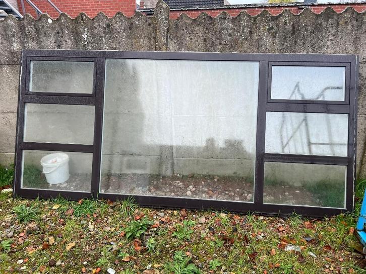 Raamkozijn met dubbel glas – 317 cm x 145 cm, Doe-het-zelf en Bouw, Glas en Ramen, Gebruikt, Gevelraam of Ruit, 120 tot 160 cm