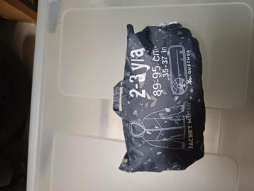 Regenjas / k-way 89-95 cm 2-3 jaar beschikbaar voor biedingen