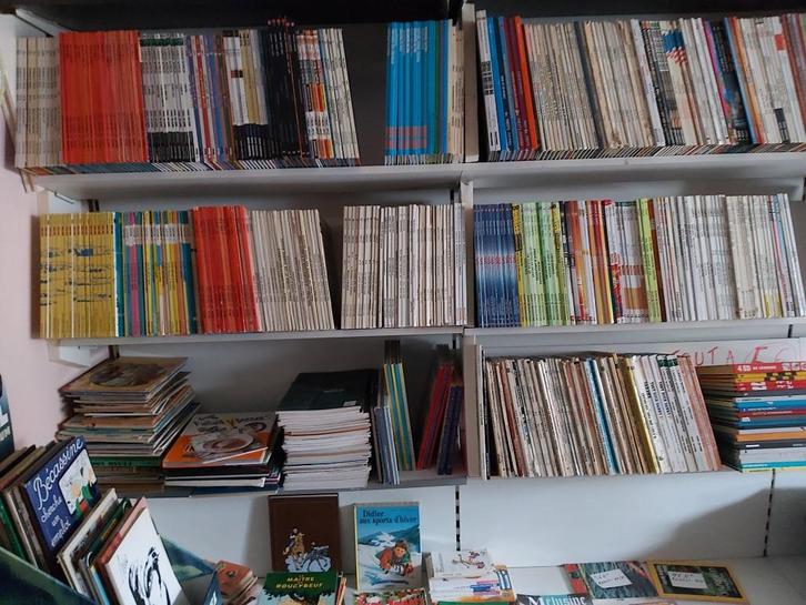 Als particulier verkoop ik mijn eigen stripcollectie, Boeken, Stripverhalen, Zo goed als nieuw, Meerdere stripboeken, Ophalen of Verzenden