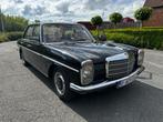 Mercedes 220 / 1975 / 99032km Prachtige staat, Auto's, Mercedes-Benz, Achterwielaandrijving, 4 cilinders, Zwart, Leder