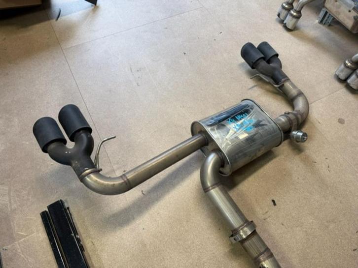 Custom complete kleppenuitlaat BMW X3 M40i G01 G02, Auto-onderdelen, Uitlaatsystemen, BMW, Ophalen