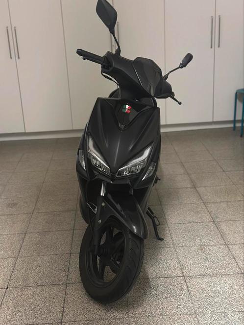 GTS Sirocco 2021 4takt, Fietsen en Brommers, Scooters | Peugeot, Zo goed als nieuw, Klasse A (25 km/u), Benzine, Ophalen