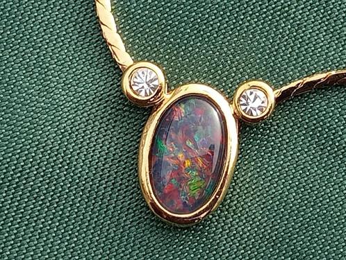 14K Goud gevulde Opaal triplet ketting met hanger en 2 zirko, Handtassen en Accessoires, Kettingen, Nieuw, Zilver, Goud, Met edelsteen