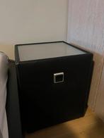 Nachttafel met lamp, Huis en Inrichting, Ophalen, Zo goed als nieuw