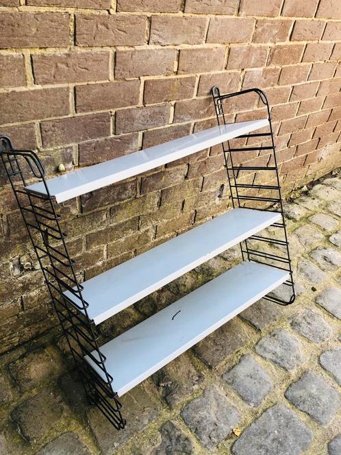 Etagère murale Tomado 1950........, Antiek en Kunst, Kunst | Designobjecten, Ophalen