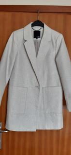 Geklede witte blinkende  lange jas met 1 knoop maat 38 € 20, Kleding | Dames, Ophalen of Verzenden, Zo goed als nieuw