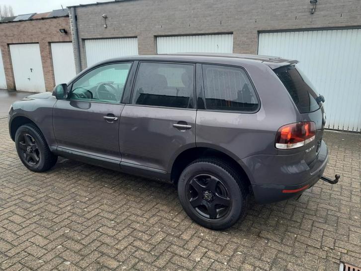 VW Touareg, Autos, Volkswagen, Touareg, 4x4, Diesel, Euro 4, MPV ou Monospace, 5 portes, Boîte manuelle, Argent ou Gris, Gris
