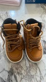 Baby shoes size 22, Enfants & Bébés, Neuf, Garçon ou Fille, Bottines, Enlèvement