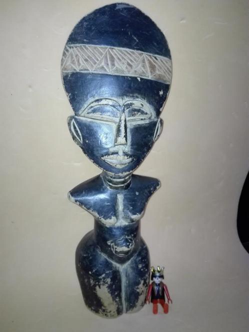 237) De Khardasian stam ( Vasco wabenik IIII ), Antiquités & Art, Art | Sculptures & Bois, Enlèvement ou Envoi