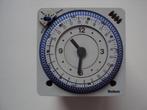 Schakelklok Theben SYN169S dagprogramma, Doe-het-zelf en Bouw, Elektriciteit en Kabels, Ophalen of Verzenden, Gebruikt, Schakelaar