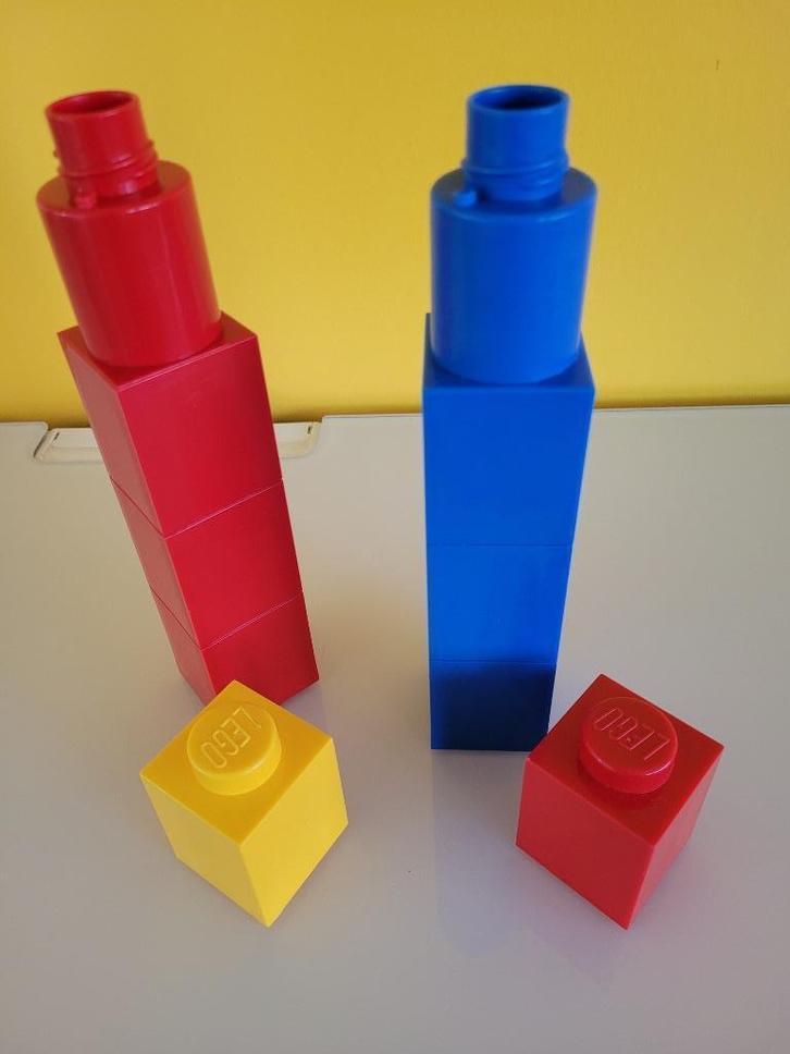 2 Lego drinkbussen, Kinderen en Baby's, Kinderspulletjes, Zo goed als nieuw, Ophalen of Verzenden