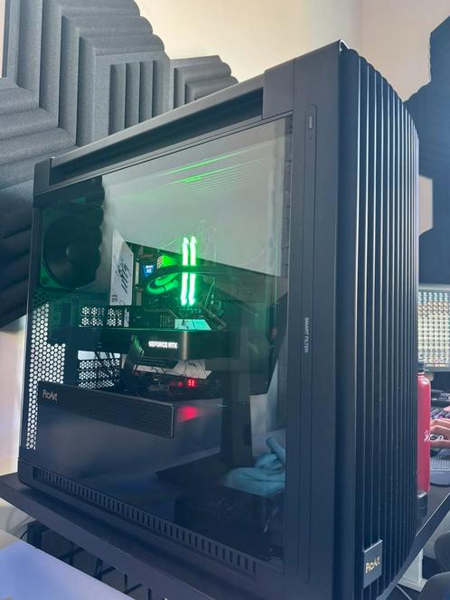 PC GAMER RTX 5090 FOUNDERS EDITION 32GB, Computers en Software, Desktop Pc's, Zo goed als nieuw, Ophalen
