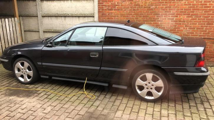 calibra v6, Auto's, Oldtimers, Particulier, ABS, Airbags, Airconditioning, Boordcomputer, Centrale vergrendeling, Elektrische buitenspiegels