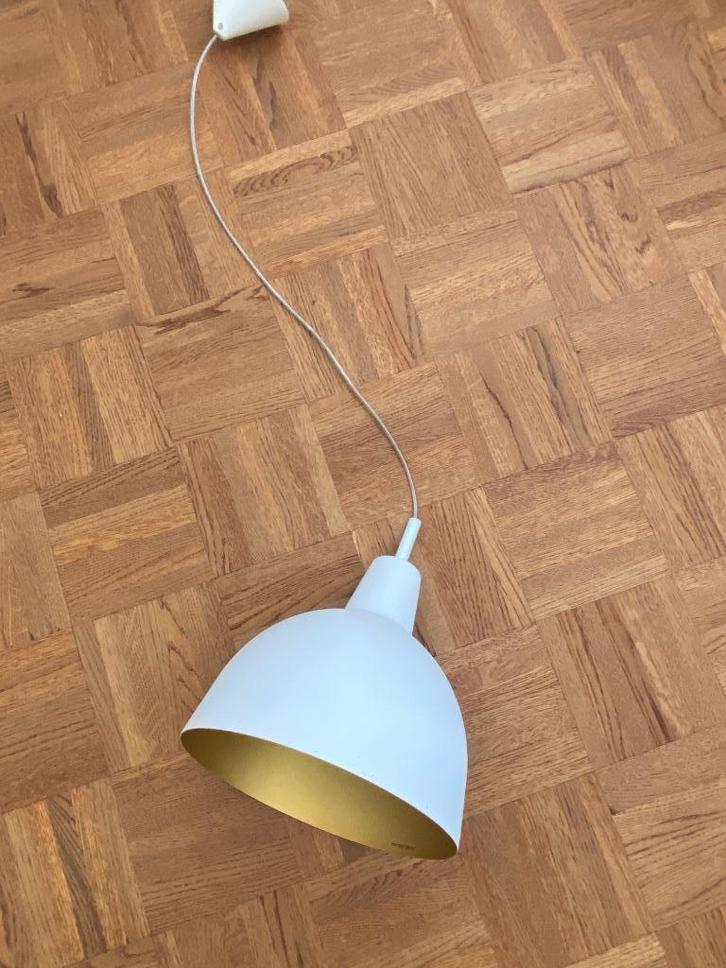 Witte hanglamp Massive, Huis en Inrichting, Lampen | Hanglampen, Zo goed als nieuw, 75 cm of meer, Metaal, Ophalen