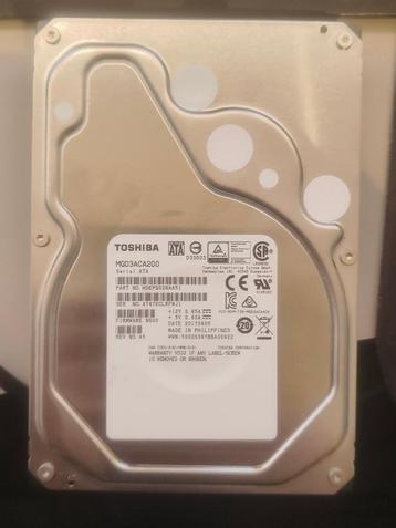 HDD 2TB SATA 3.5 inch Toshiba Hitachi beschikbaar voor biedingen
