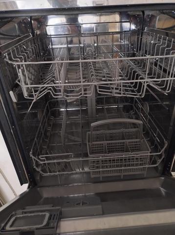 Vaatwasser inbouw  beschikbaar voor biedingen