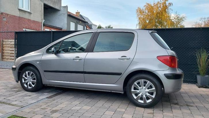 PEUGEOT 307 1.6i 16V 09/2002 AIRCO 144000 KM GEKEURD VVK, Auto's, Peugeot, Particulier, ABS, Airbags, Airconditioning, Boordcomputer