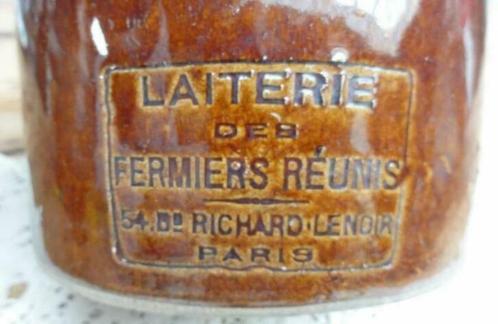 Antieke Franse gres zuivel pot, Laiterie des Fermiers Réunis, Antiquités & Art, Antiquités | Céramique & Poterie, Enlèvement ou Envoi