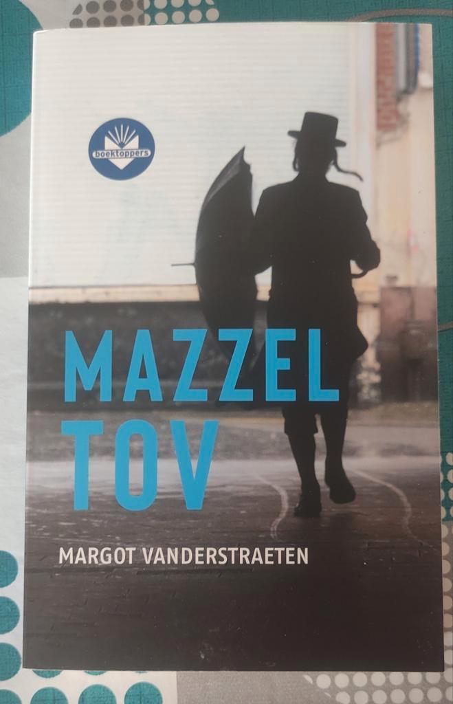 Mazzel tov Margot Vanderstraeten, Boeken, Romans, Zo goed als nieuw, Ophalen of Verzenden