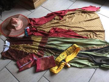 RAYA „KUAN ONO” KOSTUUM MAAT 140 CM beschikbaar voor biedingen